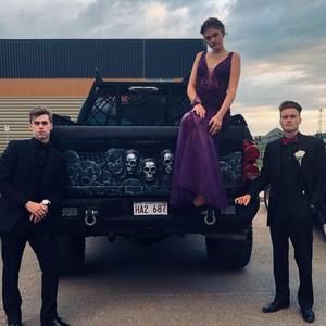 Meet your Posher, Chloe